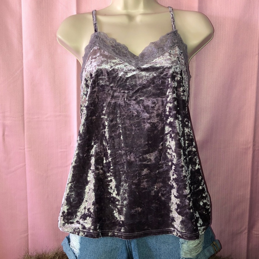 Tank top with lace details